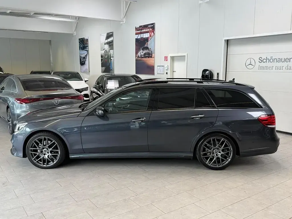 Usata Mercedes E250 AMG 204 CV (150 kW) 2015 Grigio Berlina