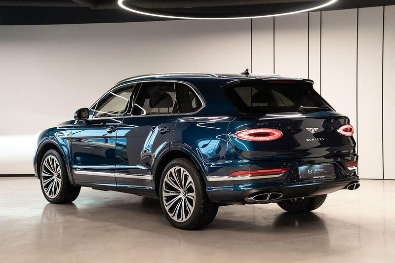 Gebraucht Bentley Bentayga 551 PS (405 kW) 2024 Blau SUV