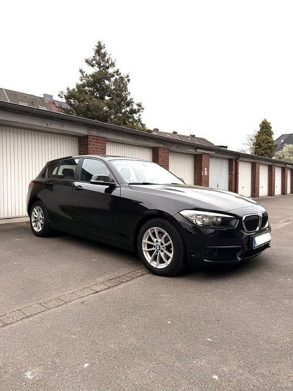 Gebraucht BMW 116 109 PS (80 kW) 2016 Schwarz Kleinwagen