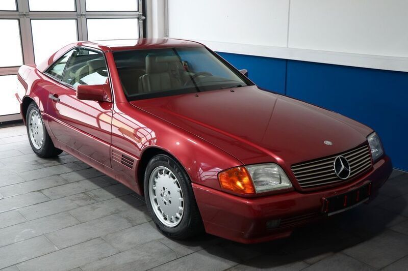 Rot Gebraucht 1992 Mercedes SL300 Cabrio | 15.900 € - Bild 1/4