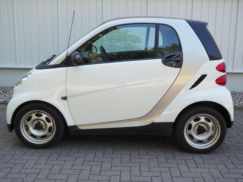 Silber Gebraucht 2012 Smart ForTwo Coupé Coupé | 4.790 € (Guter Preis) - Bild 1/4