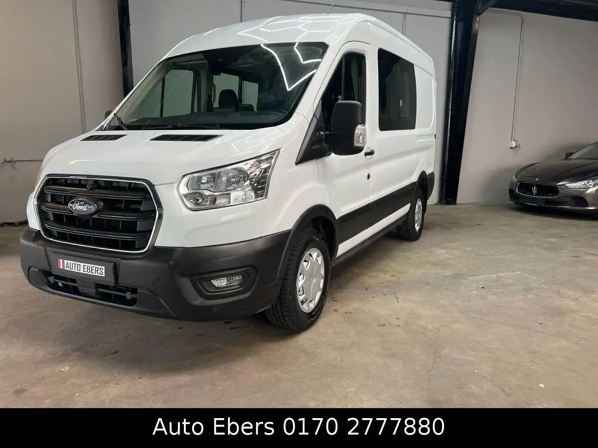 Gebraucht Ford Transit 131 PS (96 kW) 2021 Weiß Limousine