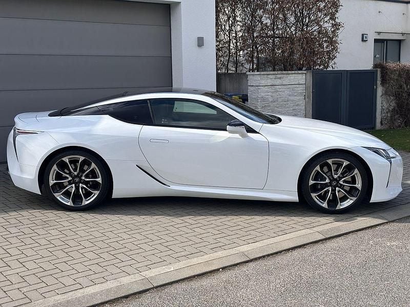 Gebraucht Lexus LC 500 464 PS (341 kW) 2021 Weiß