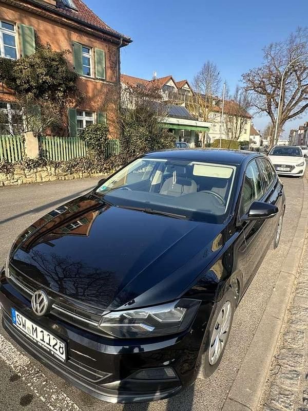 Gebraucht 2019 VW Polo Comfortline Limousine | 7.400 € - Bild 1/4