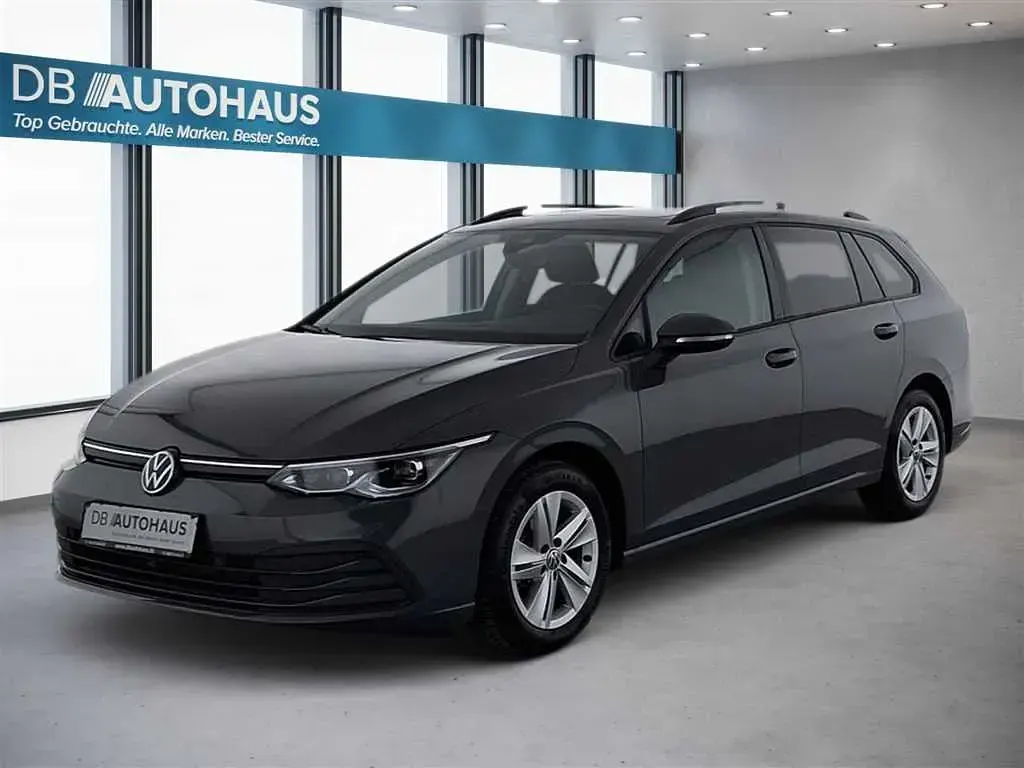 Gebraucht VW Golf VIII Life 150 PS (110 kW) 2024 Kombi
