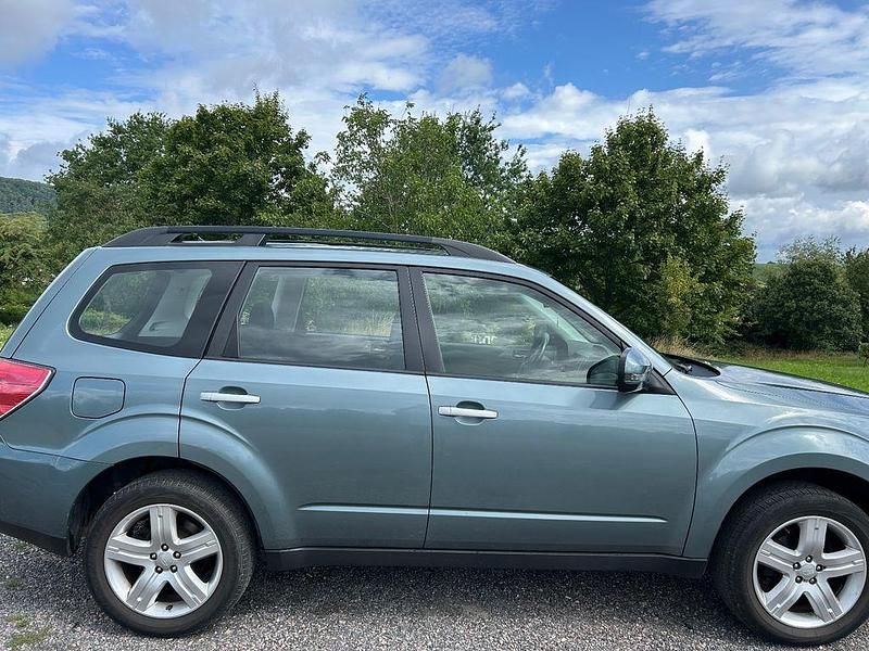 Gebraucht Subaru Forester Comfort 150 PS (110 kW) 2011 Grün SUV