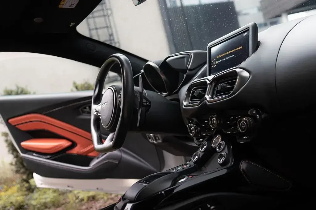 Gebraucht Aston Martin V8 Vantage 510 PS (375 kW) 2020 Schwarz