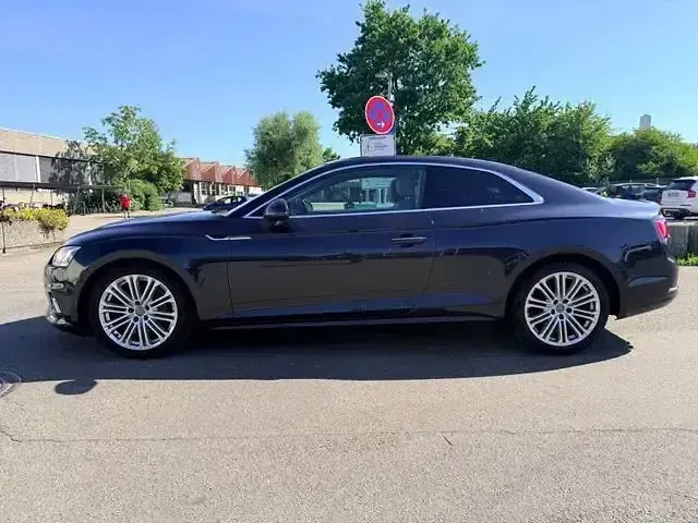 Gebraucht Audi A5 Design 190 PS (139 kW) 2017 Blau Coupé