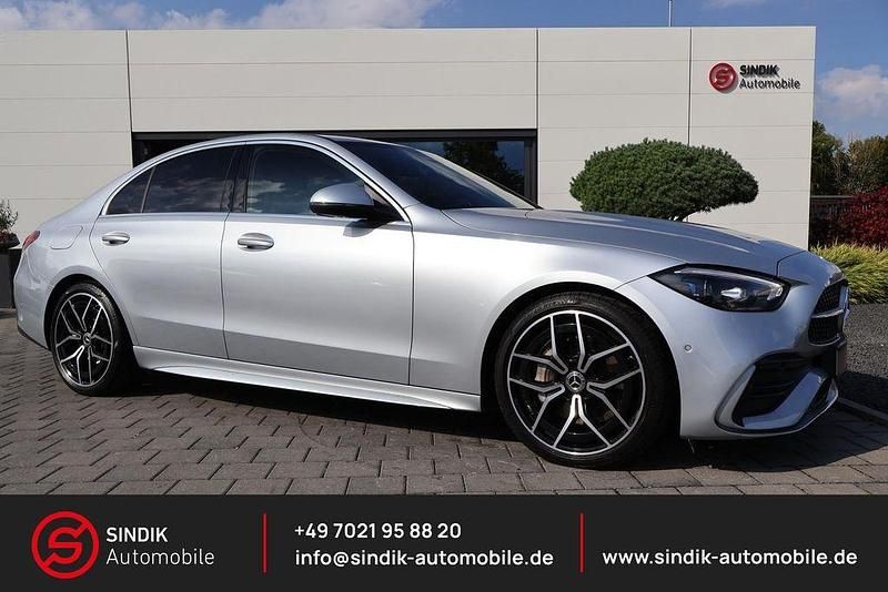 Silber Gebraucht 2022 Mercedes C220 AMG Limousine | 37.980 € - Bild 1/4