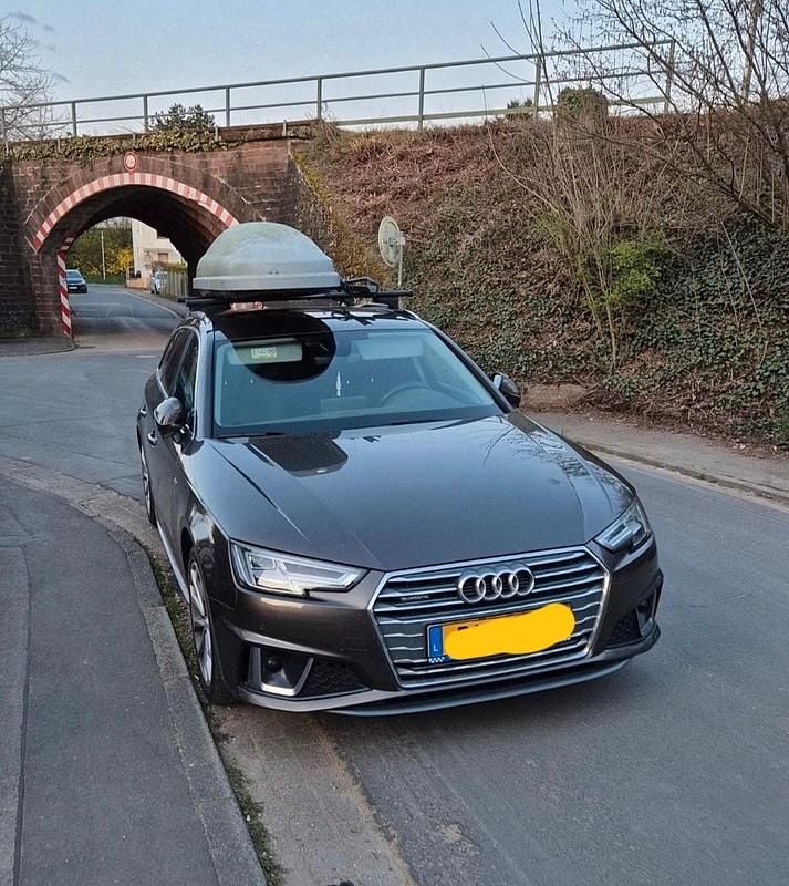 Gebraucht Audi A4 S-Line 190 PS (139 kW) 2019 Braun Kombi