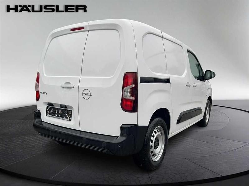 Gebraucht Opel Combo-e Life 100 kW (136 PS) 2024 Weiß Limousine