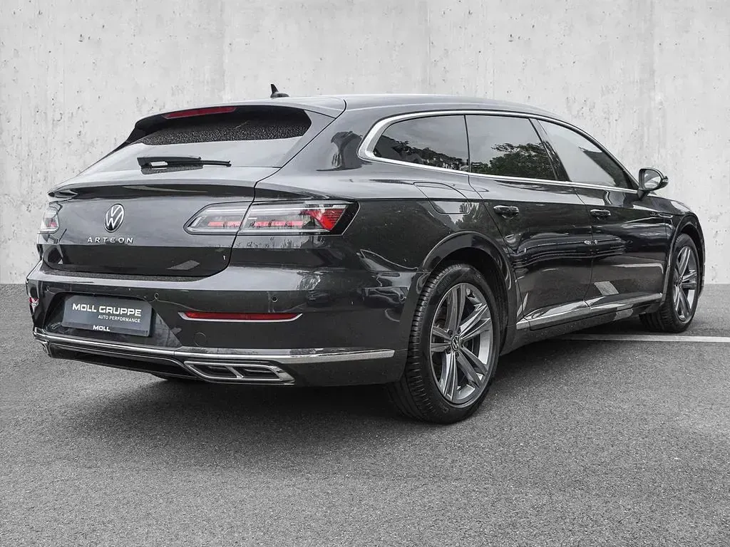 Gebraucht VW Arteon R-line 200 PS (147 kW) 2023 Mangangrau (metallic) Kombi