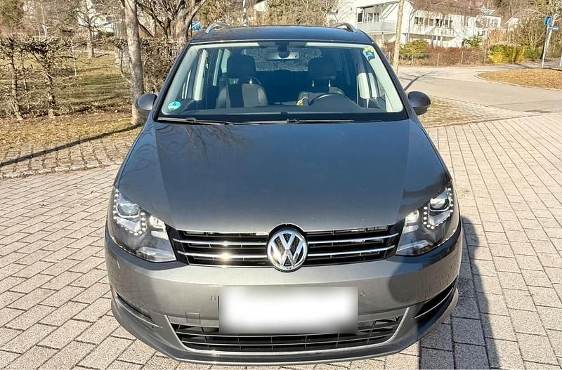 Gebraucht VW Sharan 170 PS (125 kW) 2015 Grau Van / Kleinbus