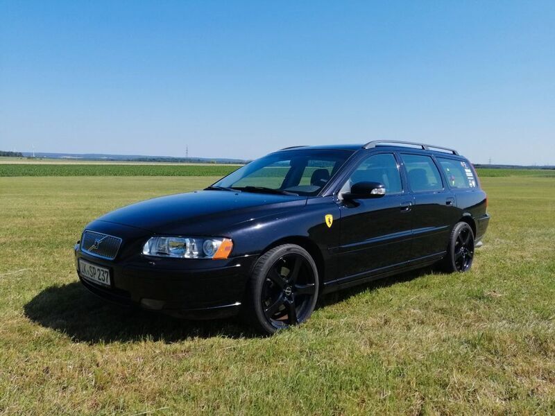 Schwarz Gebraucht 2007 Volvo V70 Comfort Kombi | 3.000 € (Guter Preis) - Bild 1/4