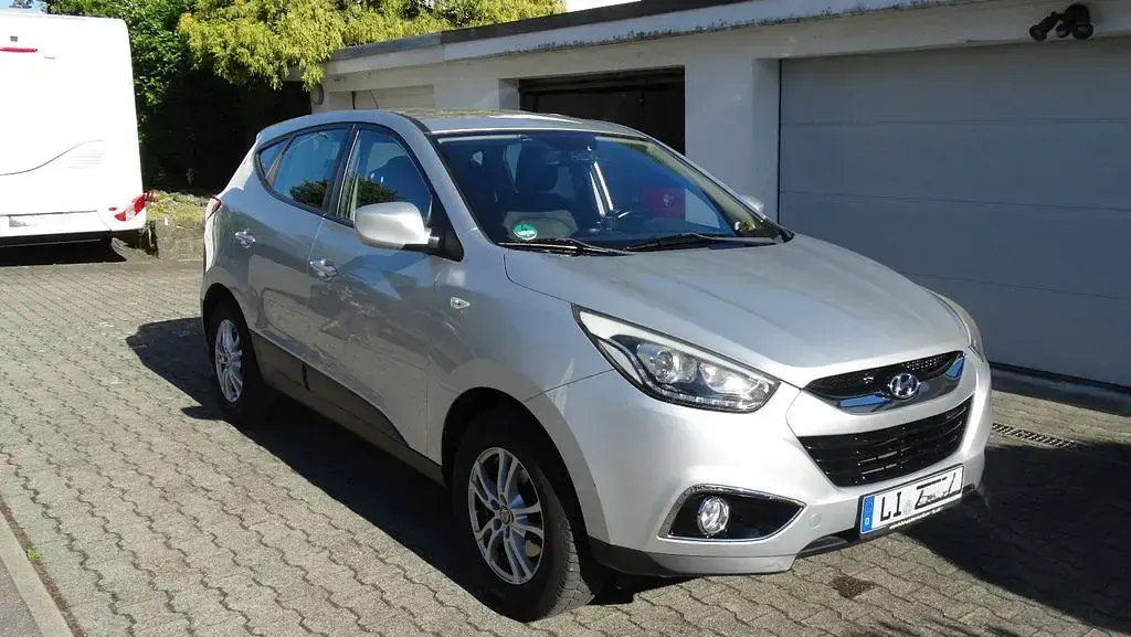 Gebraucht Hyundai ix35 135 PS (99 kW) 2014 Silber SUV