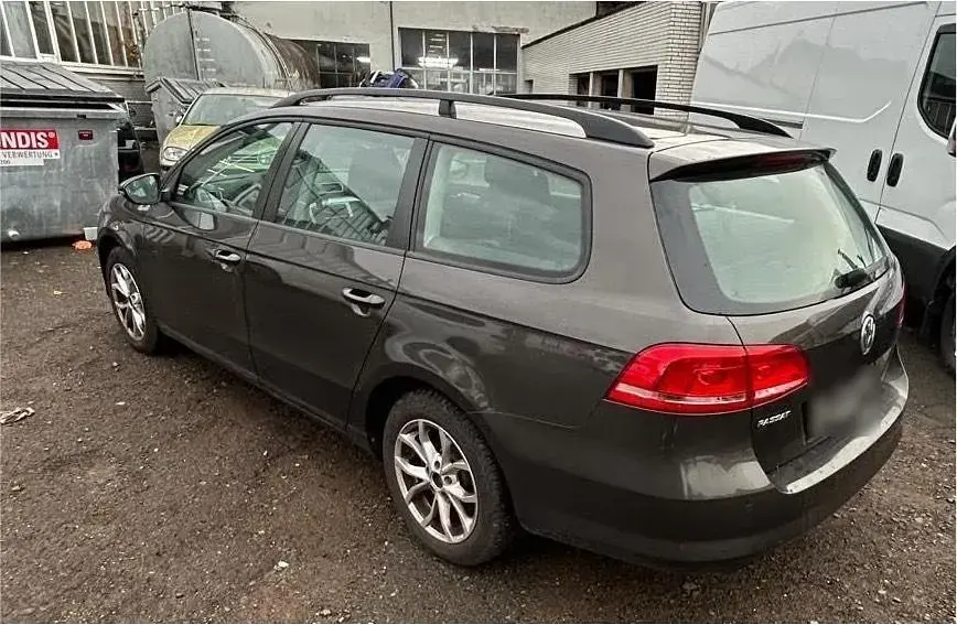 Second-hand VW Passat 125 CP (91 kW) 2014 Maro Break