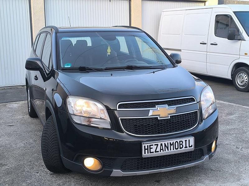 Gebraucht Chevrolet Orlando 163 PS (119 kW) 2012 Schwarz Van / Kleinbus