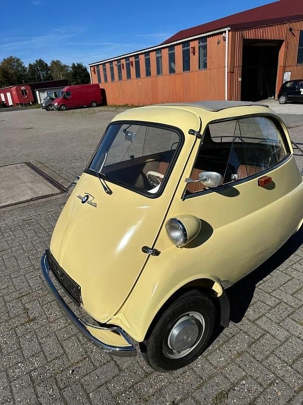 Gebraucht BMW Isetta 250 13 PS (9 kW) 1959 Gelb Coupé