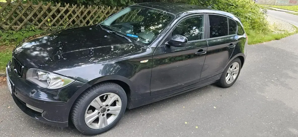 Gebraucht BMW X1 142 PS (104 kW) 2011 Schwarz SUV