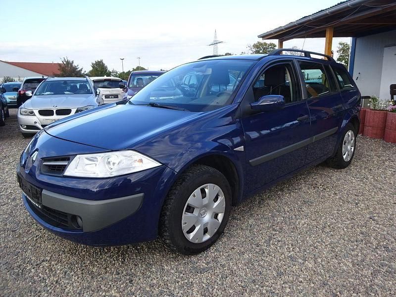 Blau Gebraucht 2009 Renault Mégane III Avantage Limousine | 1.500 € (Fairer Preis) - Bild 1/4
