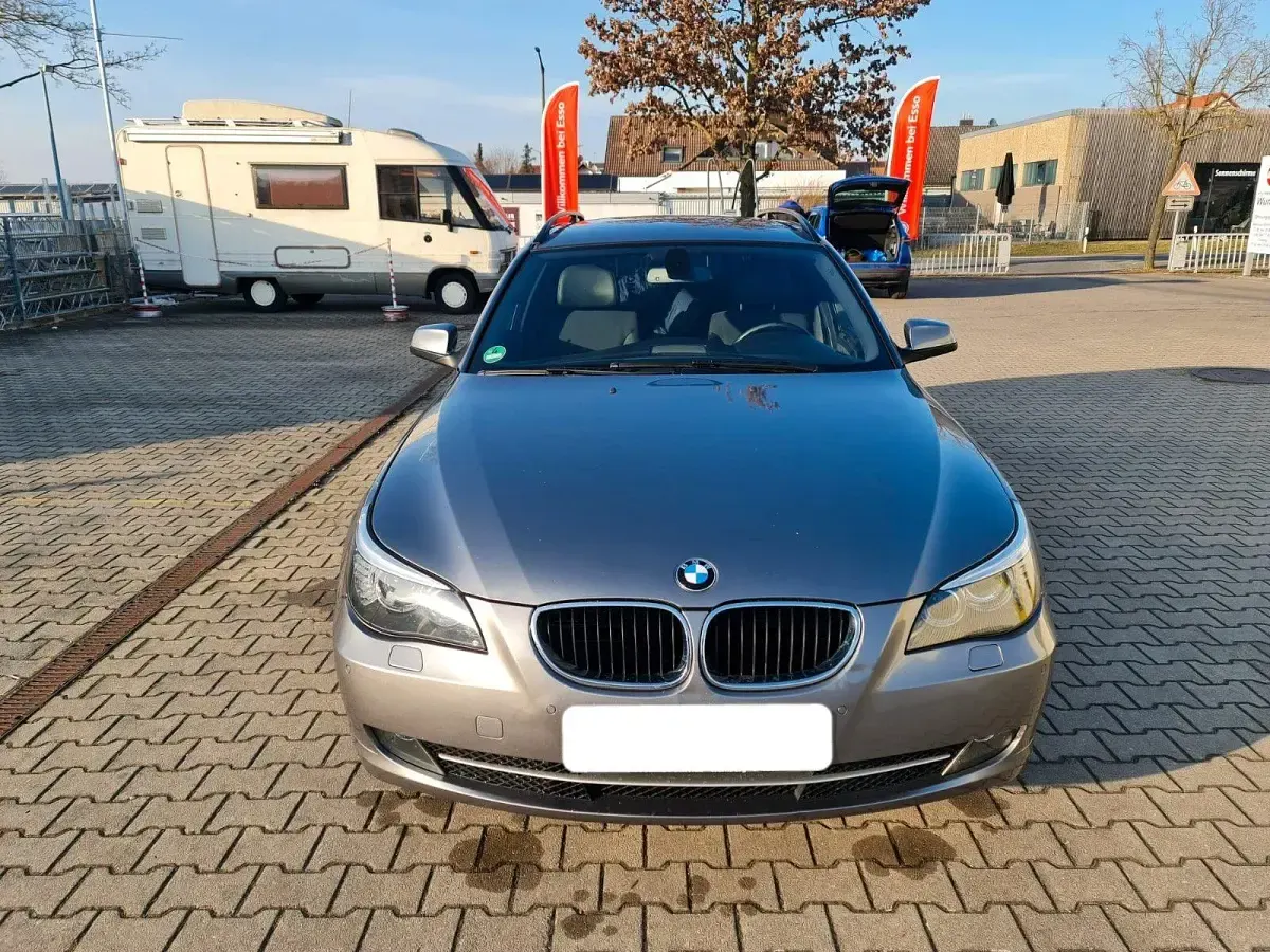 Second-hand BMW 520 Performance 177 CP (130 kW) 2009 Gri Break