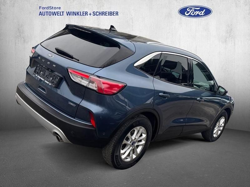 Gebraucht Ford Kuga Titanium 224 PS (164 kW) 2021 Chromablau metallic SUV