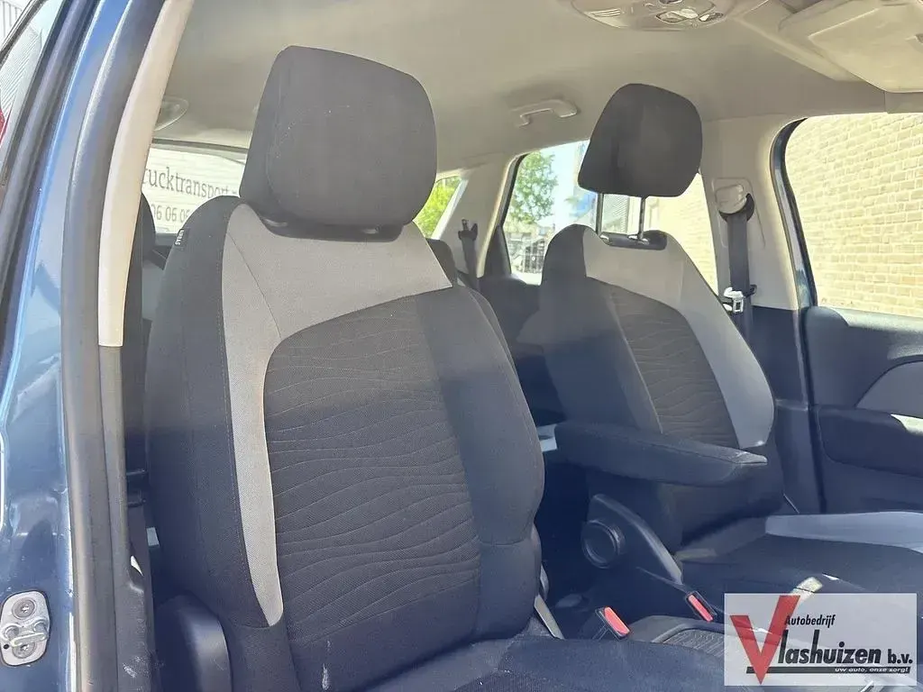 Gebraucht Citroën C4 Tendance 116 PS (85 kW) 2014 Blau Limousine