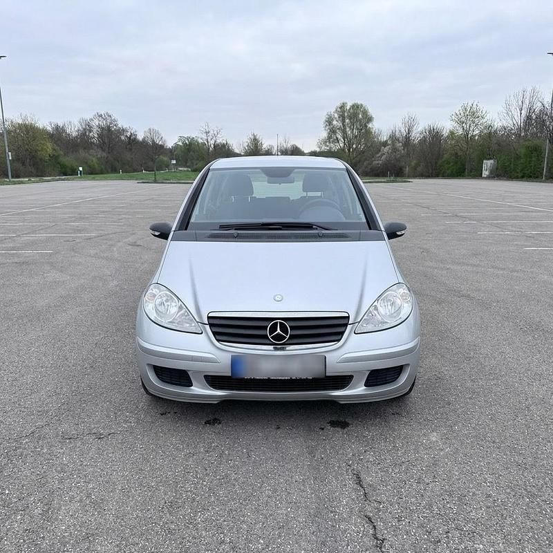 Gebraucht Mercedes A150 95 PS (69 kW) 2006 Silber Kleinwagen