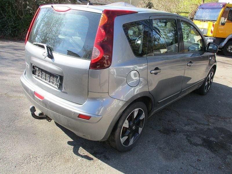 Gebraucht Nissan Note I-Way 90 PS (66 kW) 2012 Grau Kleinwagen