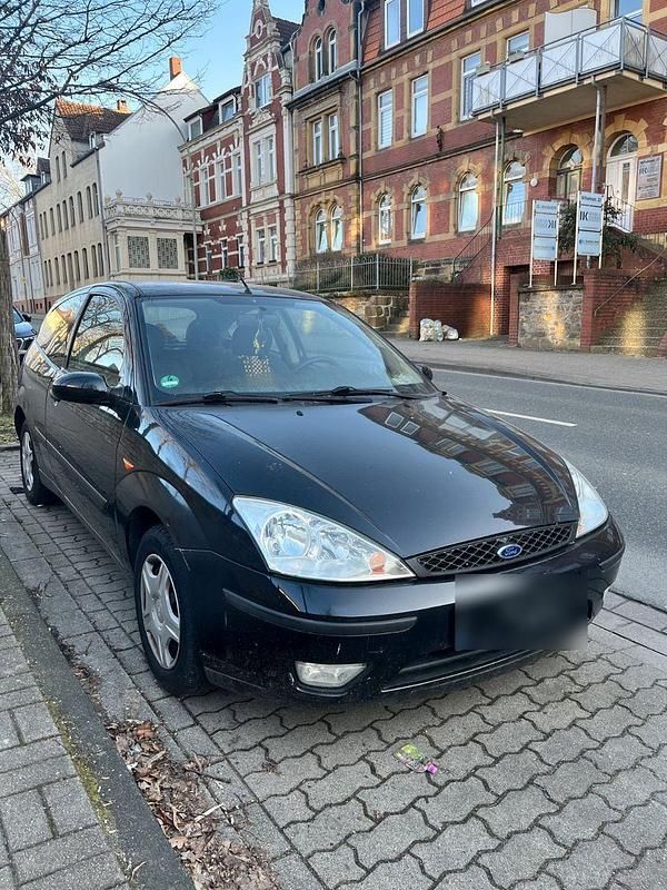 Gebraucht Ford Focus 101 PS (74 kW) 2002 Schwarz Limousine