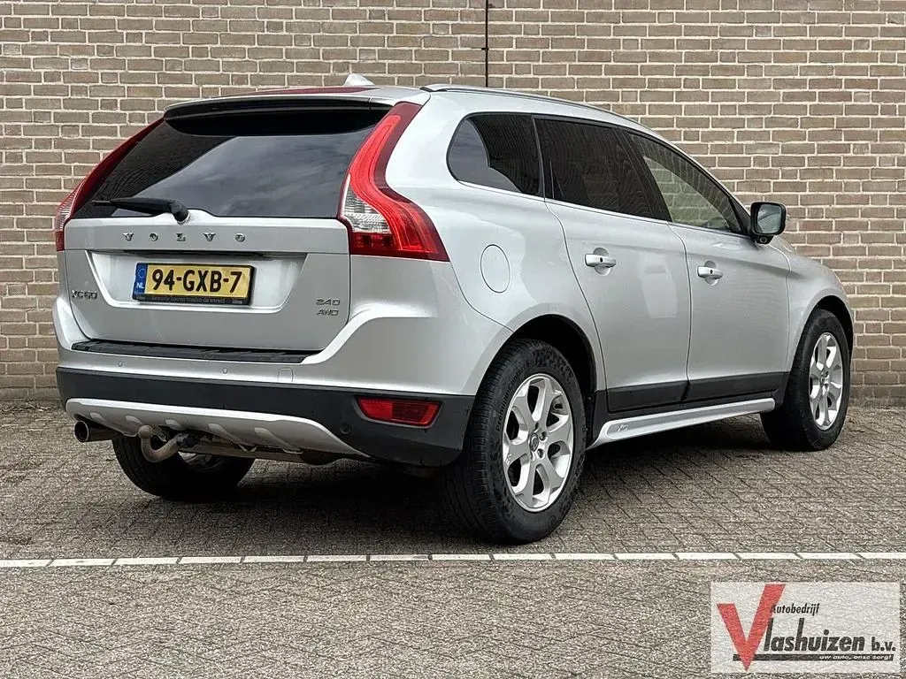 Gebraucht Volvo XC60 Summum 163 PS (119 kW) 2008 Grau SUV