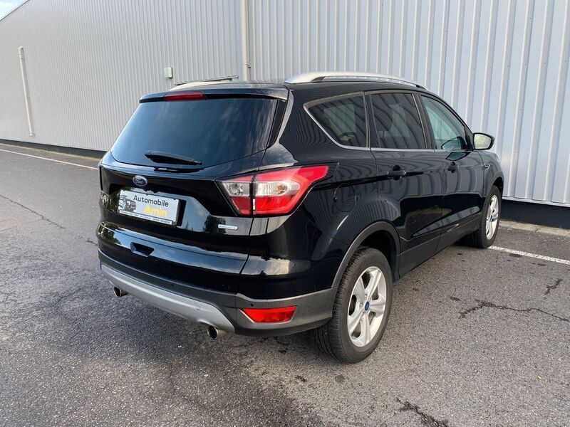 Gebraucht Ford Kuga Cool & Connect 150 PS (110 kW) 2017 Iridiumschwarz metallic SUV