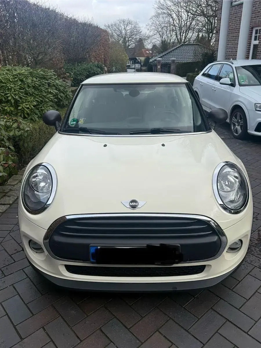 Usata Mini ONE 102 CV (75 kW) 2015 Beige Utilitaria