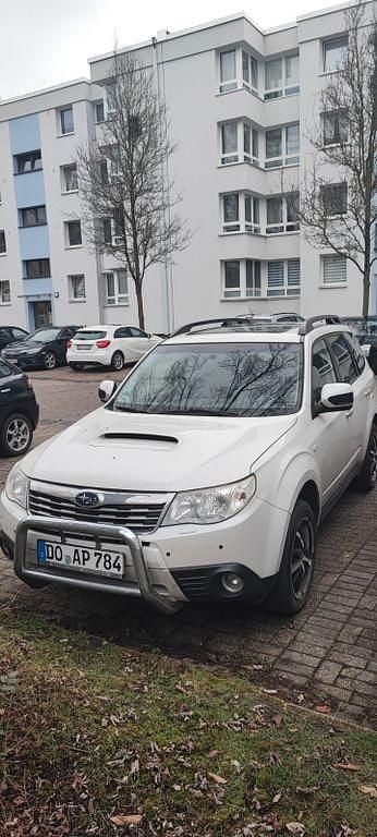 Gebraucht Subaru Forester Exclusive+ 147 PS (108 kW) 2010 Weiß SUV
