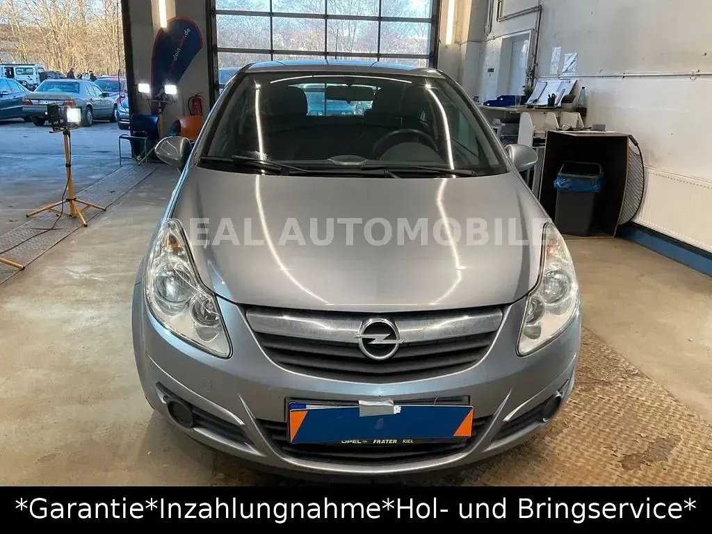 Gebraucht Opel Corsa Edition 80 PS (58 kW) 2007 Silber Kleinwagen