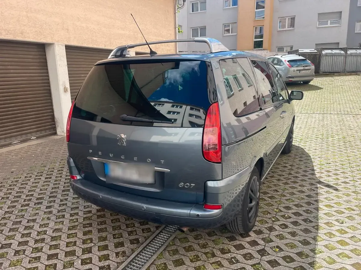 Gebraucht Peugeot 807 150 PS (110 kW) 2006 Grau Van / Kleinbus