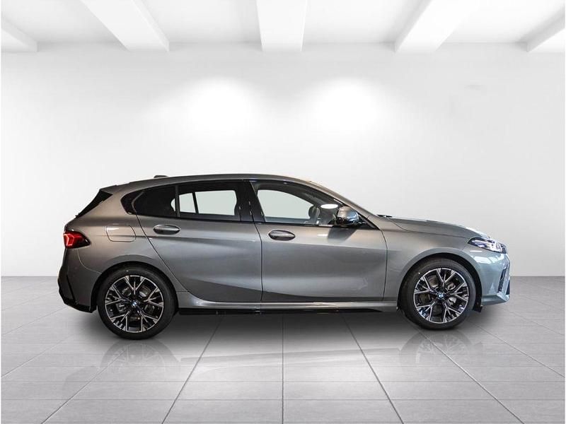 Neu BMW 120 M Sport 170 PS (125 kW) 2025 Grau Kleinwagen