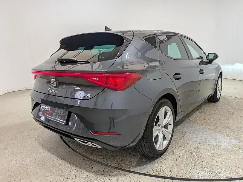 Gebraucht Seat Leon FR 150 PS (110 kW) 2022 "magnetic tech" Limousine