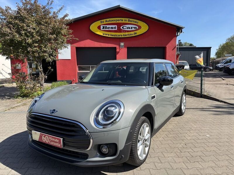Grau Gebraucht 2020 Mini Cooper Clubman Kombi | 18.500 € (Guter Preis) - Bild 1/4