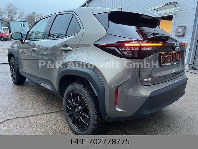 Gebraucht Toyota Yaris Cross Team 92 PS (67 kW) 2022 Grün SUV