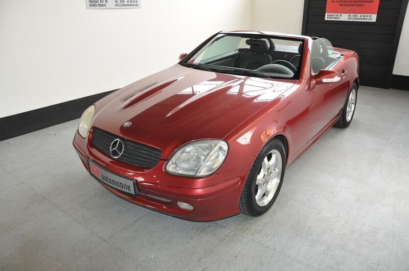 Gebraucht Mercedes SLK230 197 PS (144 kW) 2001 Rot Cabrio