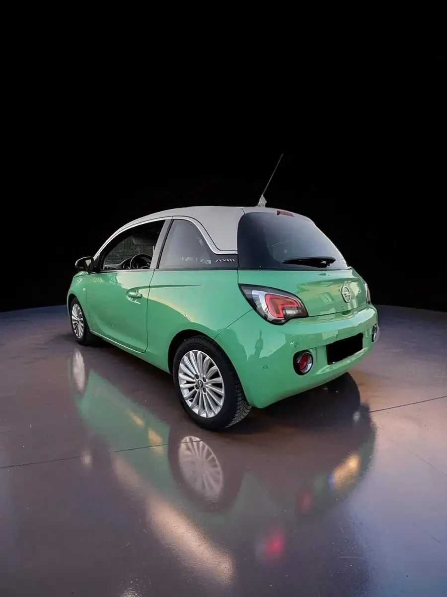 Gebraucht Opel Adam 69 PS (50 kW) 2015 Grün Kleinwagen