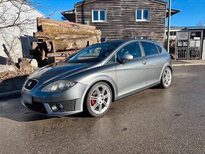 Gebraucht Seat Leon FR 190 PS (139 kW) 2012 Grau Limousine