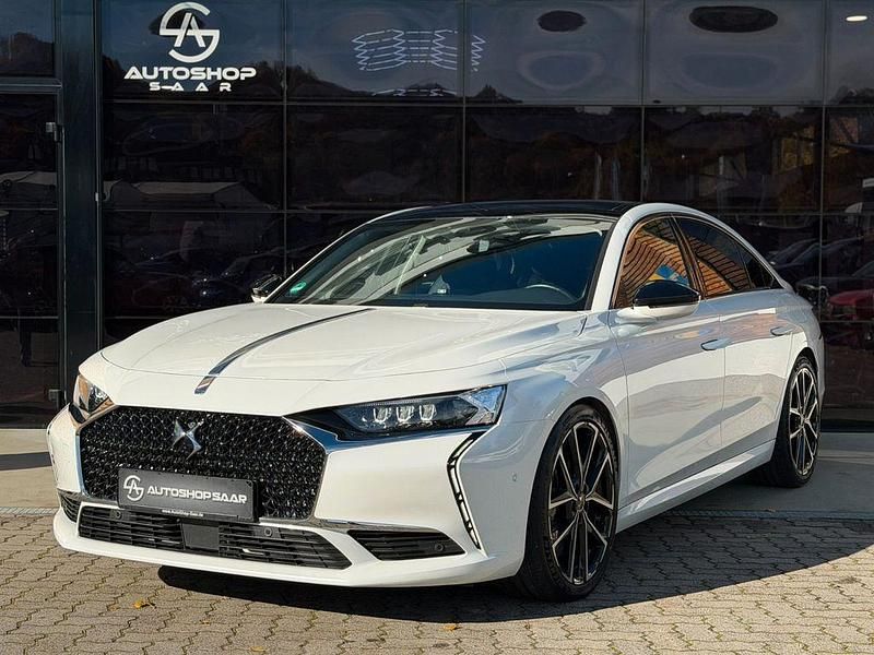 Weiß Gebraucht 2025 DS Automobiles DS9 Rivoli Plus Limousine | 39.990 € - Bild 1/4