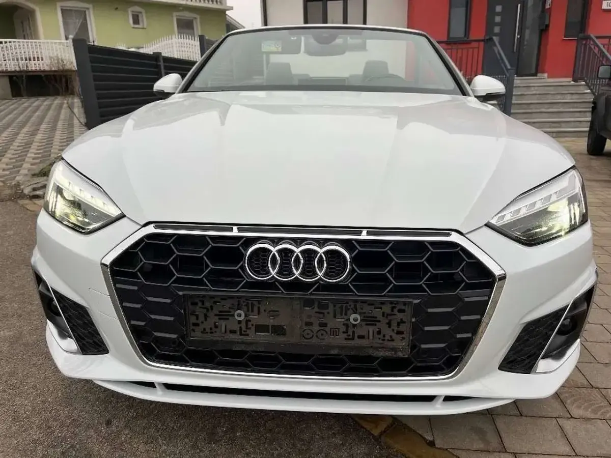 Gebraucht Audi A5 Cabriolet S-Line 163 PS (119 kW) 2024 Weiß Cabrio