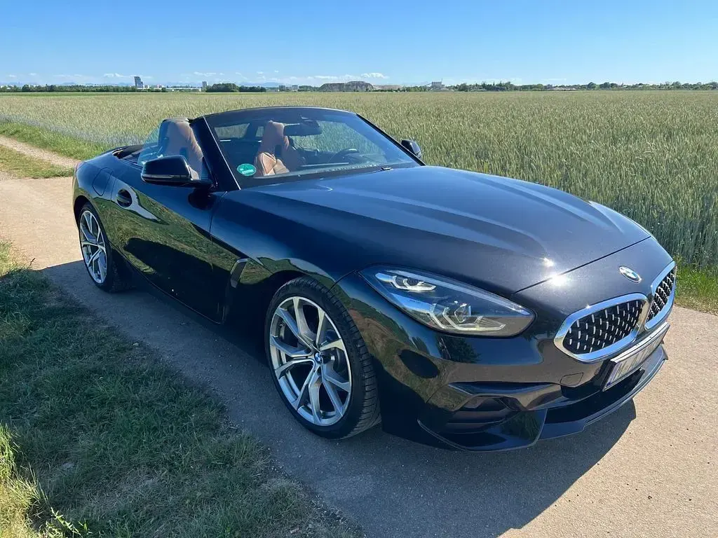 Gebraucht BMW Z4 Sport Line 197 PS (144 kW) 2019 Schwarz Cabrio