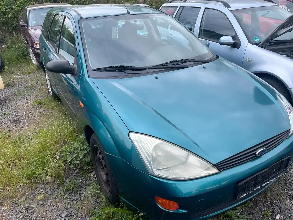 Gebraucht Ford Focus 105 PS (77 kW) 2000 Grün Kombi
