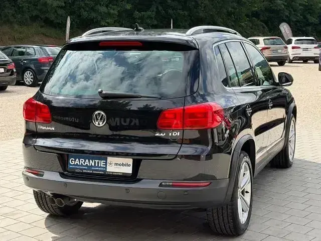 Gebraucht VW Tiguan LOUNGE 184 PS (135 kW) 2015 Silber SUV