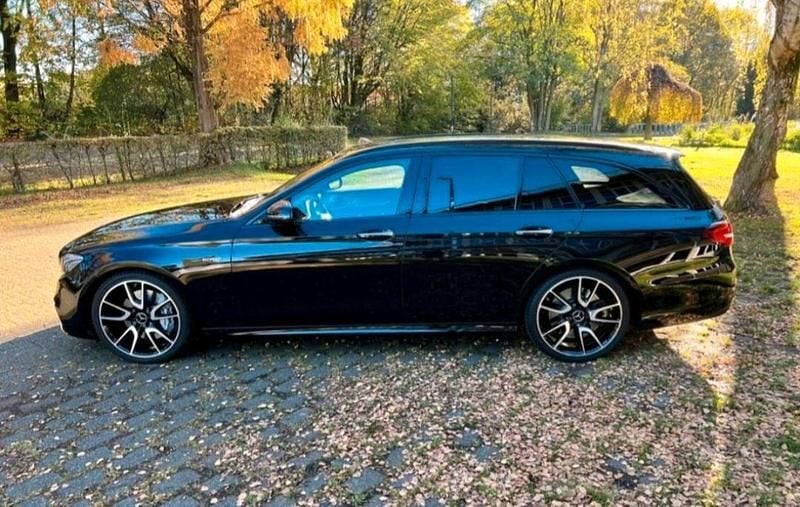 Schwarz Gebraucht 2017 Mercedes E43 AMG AMG Limousine | 39.900 € (Guter Preis) - Bild 1/4