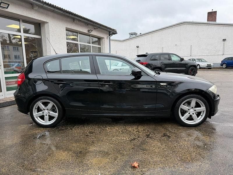 Gebraucht BMW 116 Efficient Dynamics 116 PS (85 kW) 2010 Schwarz Kleinwagen